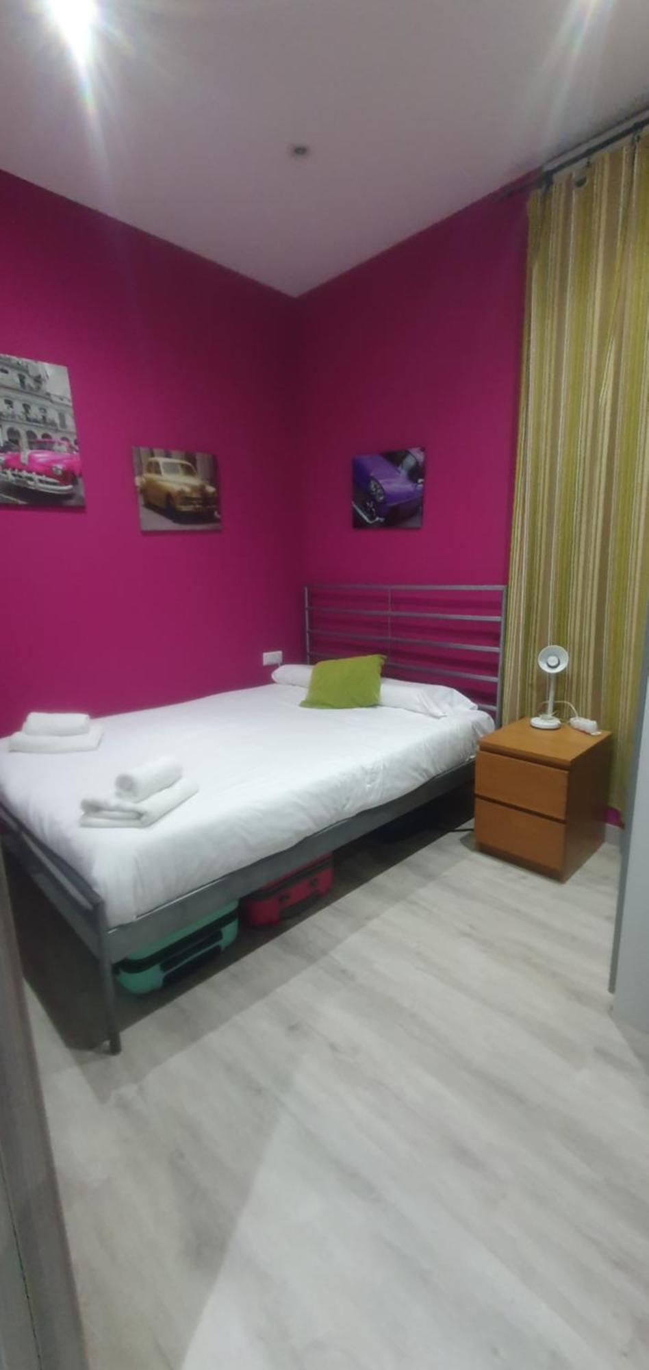 Apartamento Rosellon บาร์เซโลนา ภายนอก รูปภาพ